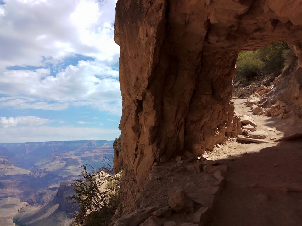Rock passage, Grand Cannon